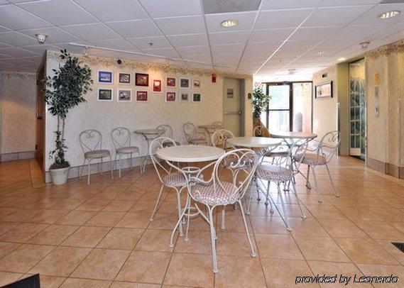 Comfort Inn Virginia Horse Center Lexington Restaurant foto